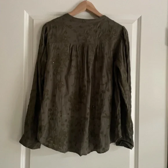 Pilcro Army Green Women’s Top with Pleated Front - Picture 7 of 7